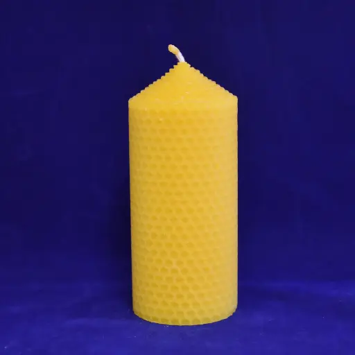 Bienenwachskerze 6x12 cm (gedreht)  